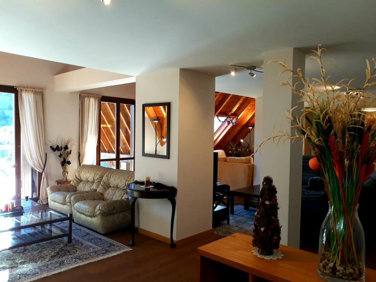 Excelsior. Espectacular Y Exclusivo Apartamento En Sallent De Gallego. المظهر الخارجي الصورة