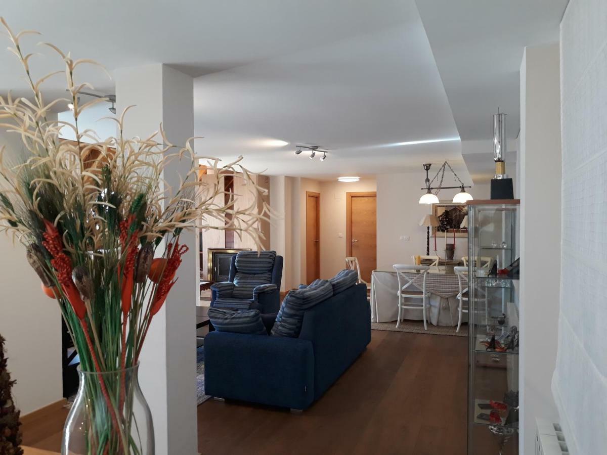 Excelsior. Espectacular Y Exclusivo Apartamento En Sallent De Gallego. المظهر الخارجي الصورة