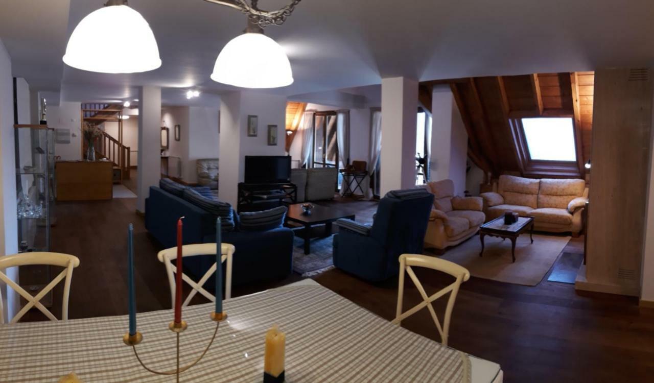 Excelsior. Espectacular Y Exclusivo Apartamento En Sallent De Gallego. المظهر الخارجي الصورة